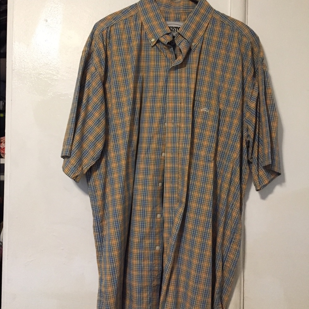 Men’s short sleeve button up